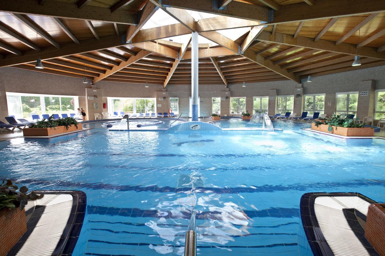 Termas De Cuntis - Hotel Castro Do Balneario Bagian luar foto