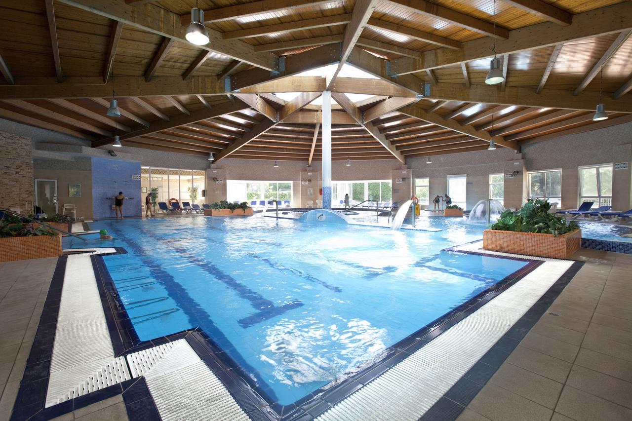 Termas De Cuntis - Hotel Castro Do Balneario Bagian luar foto
