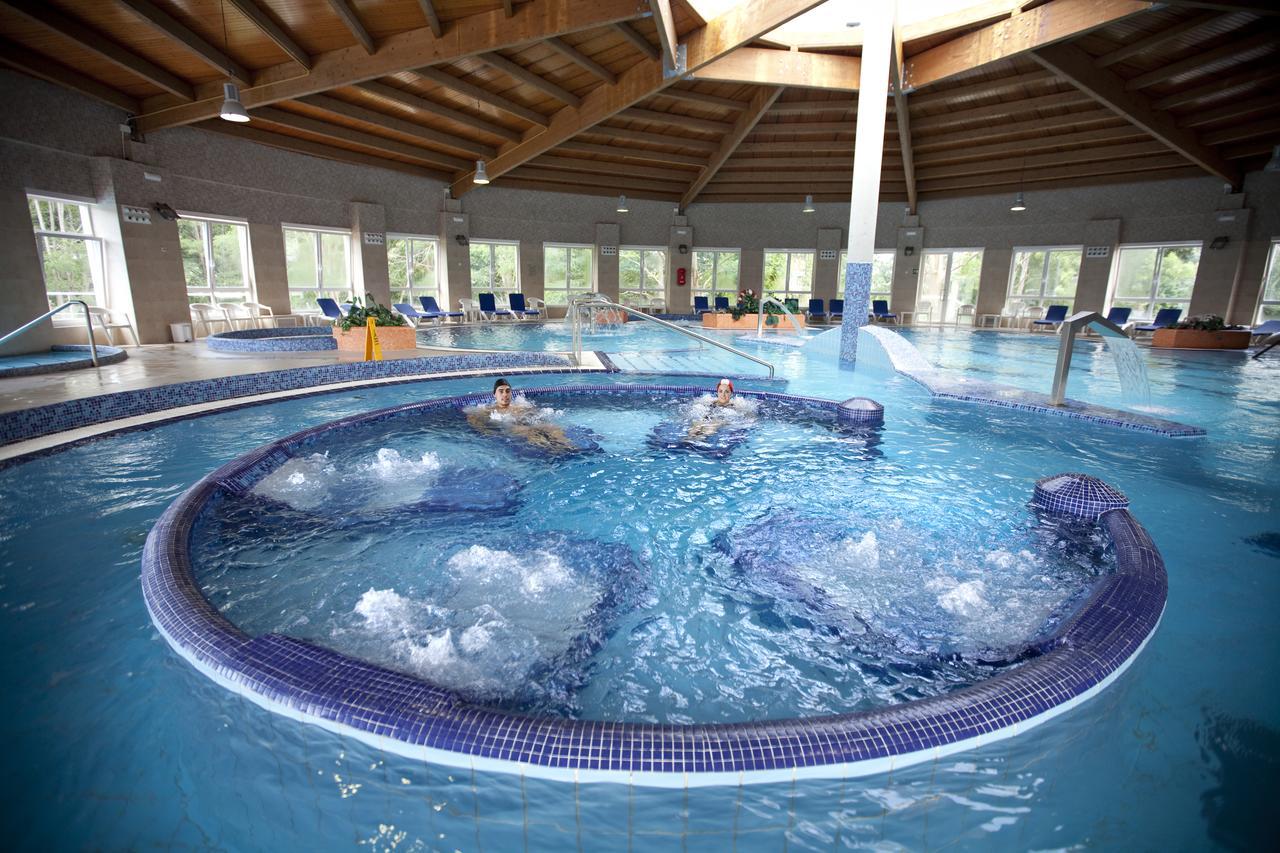 Termas De Cuntis - Hotel Castro Do Balneario Bagian luar foto